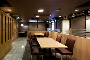 20110206018